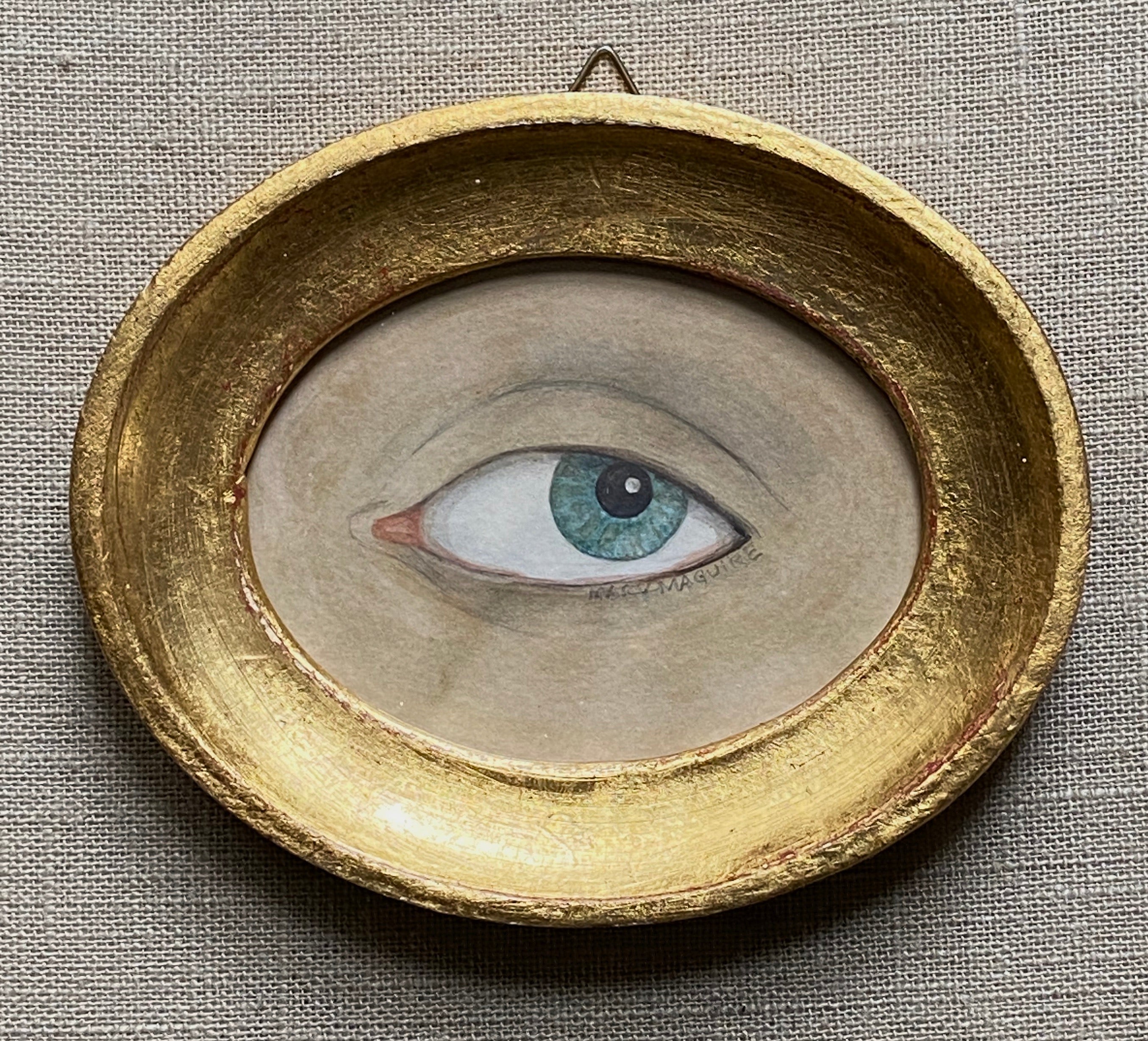 'Lover's Eye' -gold oval